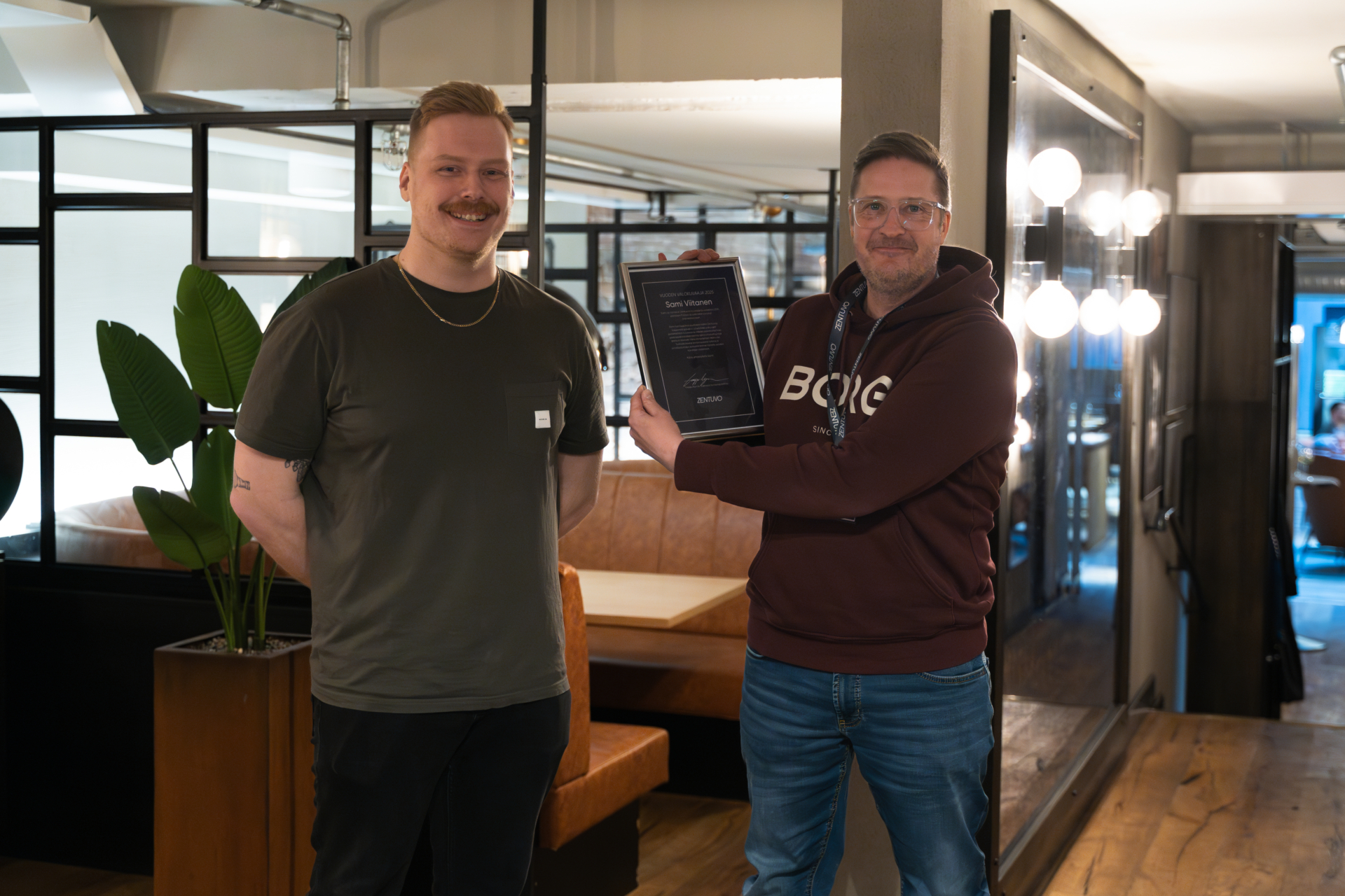 Tiimipäivä 2026 – inspiraatiota ja yhteistyötä 5 Zentuvon Vuoden kuvaaja 2025 on Sami Viitanen. Kiitos Samille upeasta työstä Hämeenlinnassa.